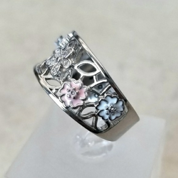 To The Moon and Back Ring - Picture 2 of 7